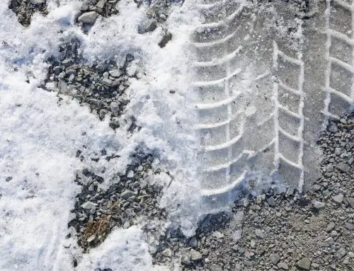 What Is The Best Way To Remove Snow From A Gravel Driveway?